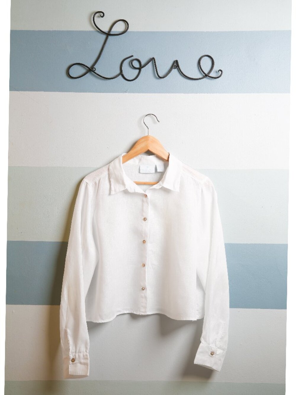 CYNTHIA ROWLEY White Linen Cropped Button Down Shirt Mother of Pearl Buttons